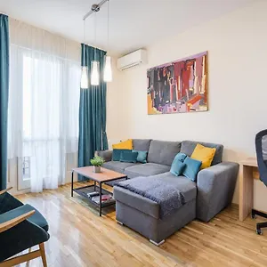  Apartment Bpr Blue Paradise With A/c
