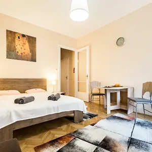 Appartement Bpr Orange Dream, Budapest